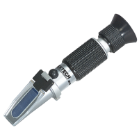 Extech RF15: Portable Sucrose Brix Refractometer (0 to 32%) with ATC